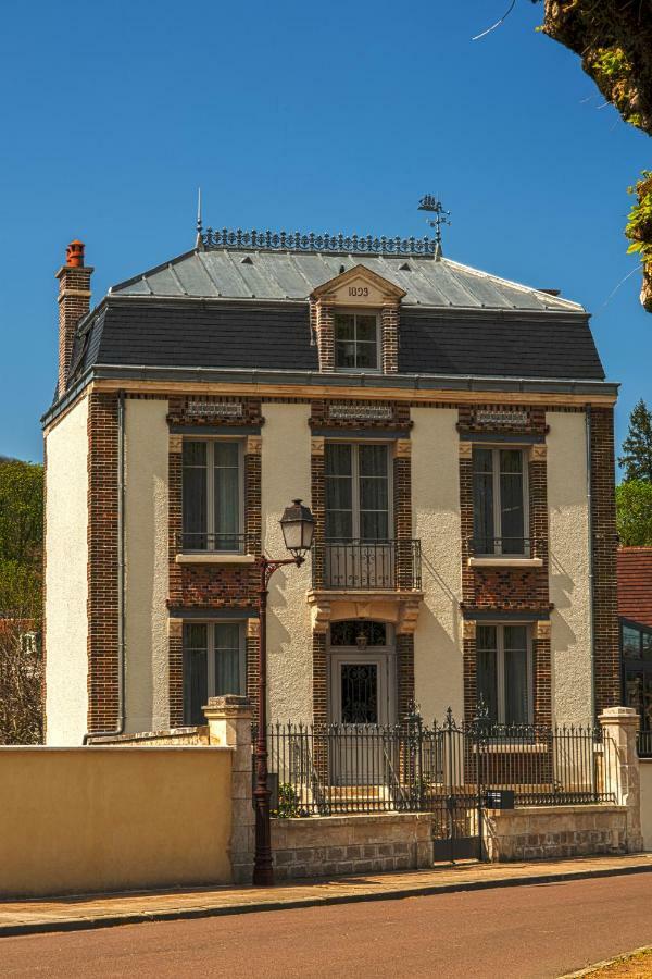 Thaїs Guest house